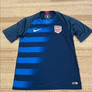 Nike USA Soccer Jersey - Navy and Blue (Small)